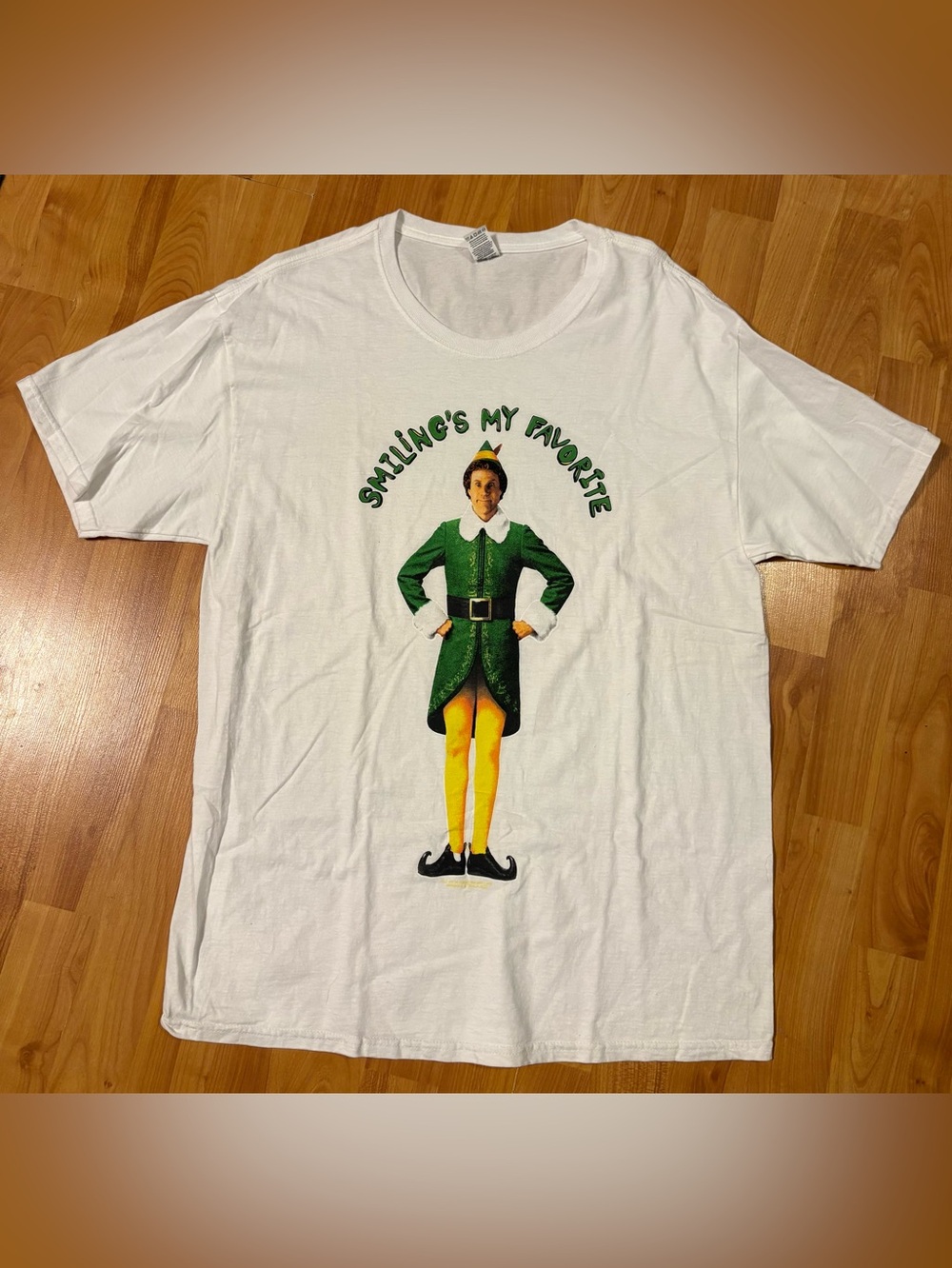 🔥Christmas Buddy Elf Smiling is My Favorite Tee Sz L, EUC